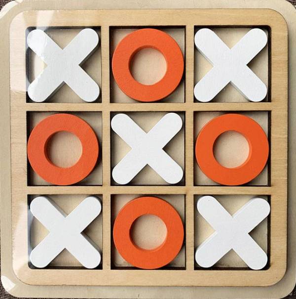 tic_tac_toe_white_1_w3ec-bn